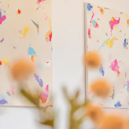 Zwirn By Ellements, Brand New With Free Parking * 브라티슬라바