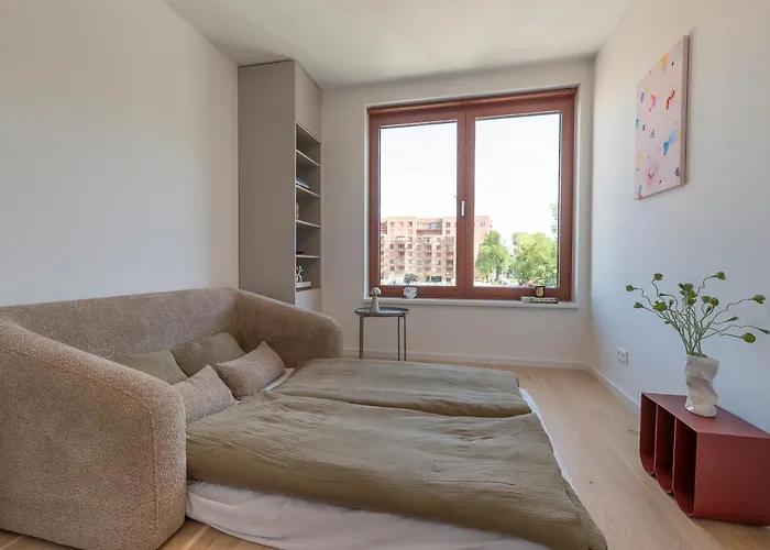 Zwirn By Ellements, Brand New With Free Parking Bratislava