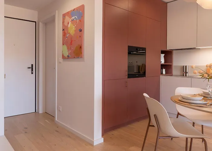 Zwirn By Ellements, Brand New With Free Parking Appartement Bratislava