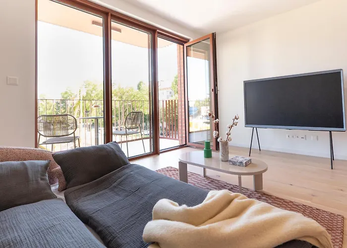 Apartment Zwirn By Ellements, Brand New With Free Parking